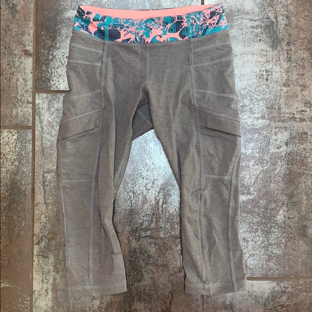Lululemon athletic:  iviva set for girl